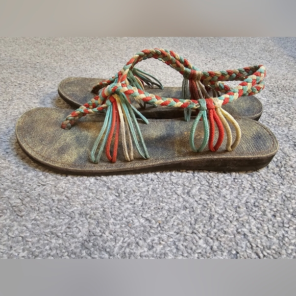 Plaka Seashell Hand Woven Flat Strappy Boho Tribal Aztec Sandal Size 8 - Picture 7 of 8